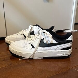 Nike Black and White Low-Top Sneakers